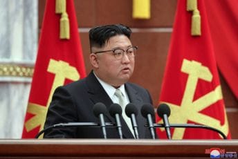 Kim Džong Un Putinu: Podržavamo Rusiju u svetoj borbi za održavanje svog suvereniteta Kim Džong Un Putinu: Podržavamo Rusiju u svetoj borbi za održavanje svog suvereniteta