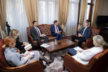 Žugić-Šeldon: Sanirati ranjivost u fiskalnoj sferi i obuzdati rast javnog duga Žugić-Šeldon: Sanirati ranjivost u fiskalnoj sferi i obuzdati rast javnog duga