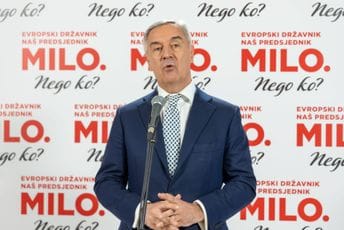 Crnogorsko vijeće Srbije: Glasajući za Đukanovića glasamo za budućnost Crne Gore Crnogorsko vijeće Srbije: Glasajući za Đukanovića glasamo za budućnost Crne Gore