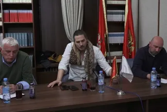 Okrugli sto “Šovinizam i obrazovanje u Crnoj Gori”: Ključni problemi ekstremizam i vjerski dogmatizam Okrugli sto “Šovinizam i obrazovanje u Crnoj Gori”: Ključni problemi ekstremizam i vjerski dogmatizam