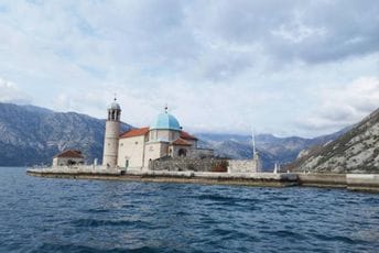 Preplitanja istorije, legende i tradicije : Gospa od Škrpjela zasluženo na listi najljepših mjesta u Evropi