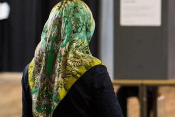 Otpor represiji: Iranke se suprotstavljaju nošenju hidžaba