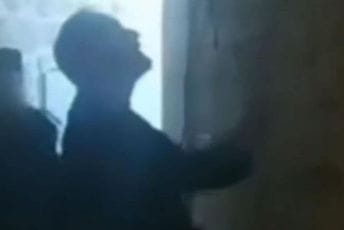 (VIDEO) Monah Crkve Srbije zvoni "mrtvačka zvona" za Đukanovića: Ne povratio se nikad više (VIDEO) Monah Crkve Srbije zvoni "mrtvačka zvona" za Đukanovića: Ne povratio se nikad više