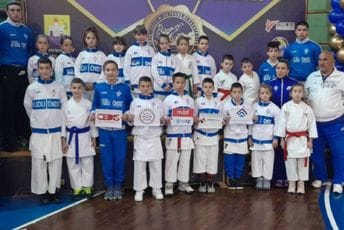 Devet odličja na internacionalnom turniru „Ulcinj Open“ za karatiste Budućnosti Devet odličja na internacionalnom turniru „Ulcinj Open“ za karatiste Budućnosti