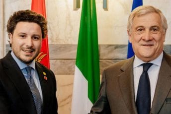 Abazović i Tajani govorili o dodatnom energetskom povezivanju dvije države Abazović i Tajani govorili o dodatnom energetskom povezivanju dvije države