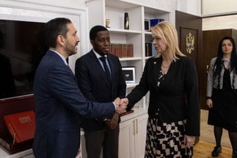 Đurović: Korektna saradnja sa Državnom revizorskom institucijom Đurović: Korektna saradnja sa Državnom revizorskom institucijom