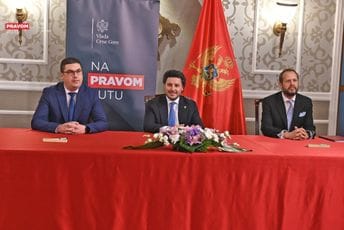 Obećali više od 600 radnih mjesta u Pljevljima: Potpisan Memorandum između Vlade, EPCG i Chayton Capitala Obećali više od 600 radnih mjesta u Pljevljima: Potpisan Memorandum između Vlade, EPCG i Chayton Capitala