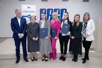 Iz oblasti bankarstva, monetarne politike i teorije: Orbović, Mirotić i Vučković dobitinice Godišnje nagrade CBCG Iz oblasti bankarstva, monetarne politike i teorije: Orbović, Mirotić i Vučković dobitinice Godišnje nagrade CBCG