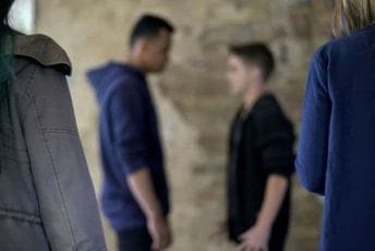Udruženje Roditelji uputilo apel Vladi: Zaštitite naše srednjoškolce, pokažite da nasilje nije prihvatljivo