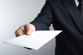 Guverner Narodne banke Slovačke kažnjen zbog primanja mita Guverner Narodne banke Slovačke kažnjen zbog primanja mita