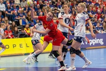 Crna Gora je u najjačem šeširu: Sljedeće sedmice žrijeb kvalifikacionih grupa za Euro 2024. Crna Gora je u najjačem šeširu: Sljedeće sedmice žrijeb kvalifikacionih grupa za Euro 2024.