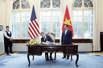 Nekada zakleti neprijatelji sada ujedinjeni protiv Kine: Blinken u jugoistočnoj Aziji Nekada zakleti neprijatelji sada ujedinjeni protiv Kine: Blinken u jugoistočnoj Aziji