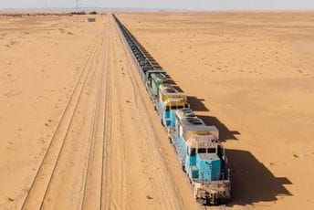 Najduži voz na planeti: Prevoz je besplatan, ali ta avantura zna biti ubitačna (FOTO) Najduži voz na planeti: Prevoz je besplatan, ali ta avantura zna biti ubitačna (FOTO)