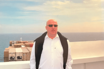 (VIDEO) Posada broda na kome je kapetan Baranin spasila djevojku na Atlantskom okeanu (VIDEO) Posada broda na kome je kapetan Baranin spasila djevojku na Atlantskom okeanu