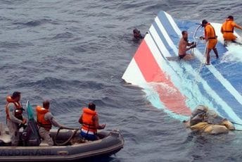 Erbas i Er Frans oslobođeni krivice za nesreću u kojoj je poginulo 228 osoba Erbas i Er Frans oslobođeni krivice za nesreću u kojoj je poginulo 228 osoba