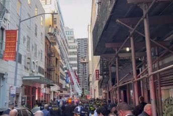 Drama na Menhetnu: Odjeknula eksplozija, srušila se garaža, jedna osoba poginula Drama na Menhetnu: Odjeknula eksplozija, srušila se garaža, jedna osoba poginula