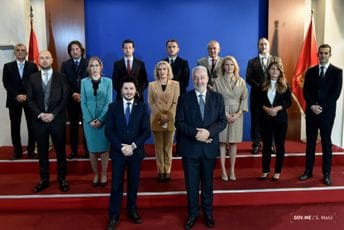 Danas o prestanku naknada Spajiću, Milatoviću, Mitroviću, Injac, Borovinić-Bojović, Srzentić i Stijoviću Danas o prestanku naknada Spajiću, Milatoviću, Mitroviću, Injac, Borovinić-Bojović, Srzentić i Stijoviću