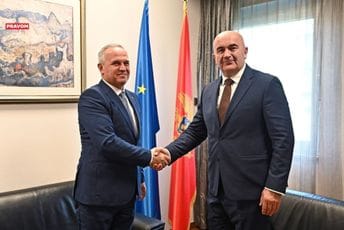 Joković: Jedino integrisani i otvoreni za protok ljudi, roba i kapitala bićemo dobrodošli u Evropsku uniju Joković: Jedino integrisani i otvoreni za protok ljudi, roba i kapitala bićemo dobrodošli u Evropsku uniju