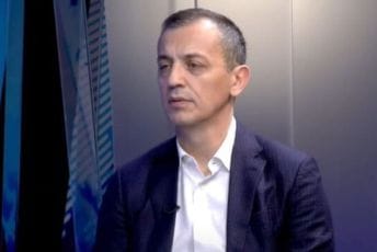 Bošković: Da li je Milatović u SAD-u spomenuo da je za savjetnika postavio Vukšića koji je bio u koaliciji sa čovjekom koji je palio NATO zastavu Bošković: Da li je Milatović u SAD-u spomenuo da je za savjetnika postavio Vukšića koji je bio u koaliciji sa čovjekom koji je palio NATO zastavu