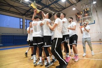 Košarkaši Pljevalja naredne sezone u eliti Košarkaši Pljevalja naredne sezone u eliti