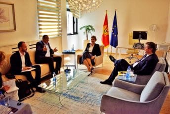 Žižić - Bećaj: Zajedničkim evropskim projektima ka jačanju prekogranične saradnje Crne Gore i Albanije Žižić - Bećaj: Zajedničkim evropskim projektima ka jačanju prekogranične saradnje Crne Gore i Albanije