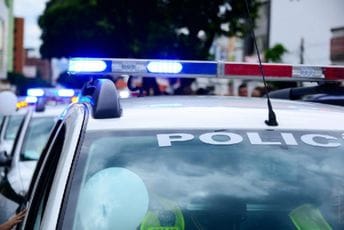 Dvanaestogodišnja djevojčica i još sedam osoba ranjeni u pucnjavi u Vašingtonu Dvanaestogodišnja djevojčica i još sedam osoba ranjeni u pucnjavi u Vašingtonu