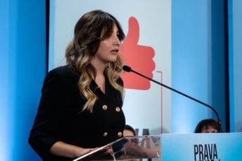 Popović: Ostojić i njegova “hristoljubiva braća” niti smiju niti mogu ugroziti Bošnjake Popović: Ostojić i njegova “hristoljubiva braća” niti smiju niti mogu ugroziti Bošnjake