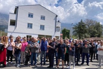 Grbalj: Sjutra protest, protive se gradnji bulevara i gasovoda Grbalj: Sjutra protest, protive se gradnji bulevara i gasovoda