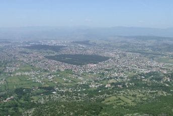 Iz Slobodne Crne Gore najavljuju besplatnu legalizaciju divljih objekata u Podgorici Iz Slobodne Crne Gore najavljuju besplatnu legalizaciju divljih objekata u Podgorici