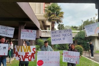 Sindikat zaposlenih RTCG: Generalni štrajk ako se do petka ne potpiše Kolektivni ugovor Sindikat zaposlenih RTCG: Generalni štrajk ako se do petka ne potpiše Kolektivni ugovor