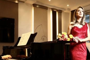 Prvi put na Balkanu: Muzička predstava "Apolon i Dafne" premijerno u Budvi i na Cetinju Prvi put na Balkanu: Muzička predstava "Apolon i Dafne" premijerno u Budvi i na Cetinju