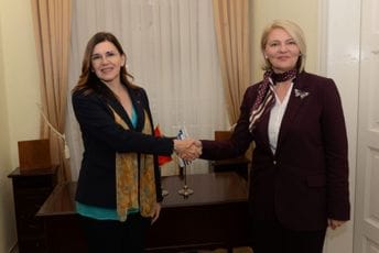 Popa čestitala Injac: Radujemo se realizaciji brojnih projekata Popa čestitala Injac: Radujemo se realizaciji brojnih projekata