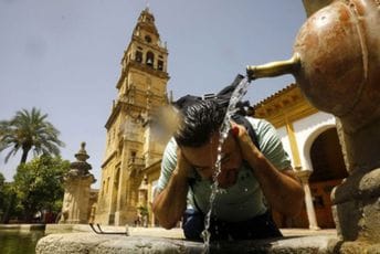 Toplotni talas u Španiji: U pojedinim djelovima temperatura i do 40 stepeni Toplotni talas u Španiji: U pojedinim djelovima temperatura i do 40 stepeni