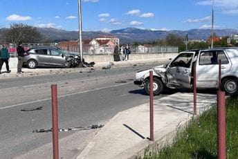 Nikšić: U udesu teže povrijeđene dvije osobe Nikšić: U udesu teže povrijeđene dvije osobe