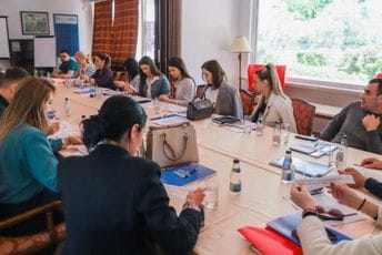 Ružić-Stajović: Socijalno neprilagođeno ponašanje ima svoje uzroke kojima se neophodno baviti u što ranijoj fazi Ružić-Stajović: Socijalno neprilagođeno ponašanje ima svoje uzroke kojima se neophodno baviti u što ranijoj fazi