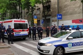 MUP: Dječak pozvao policiju i prijavio da je pucao, imao i spisak prioritetnih meta MUP: Dječak pozvao policiju i prijavio da je pucao, imao i spisak prioritetnih meta