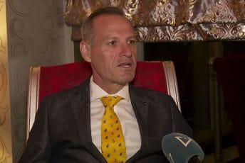 Albanski političar prijavio našu policiju: Kaže da su mu ukrali 12.000 eura u Baru Albanski političar prijavio našu policiju: Kaže da su mu ukrali 12.000 eura u Baru