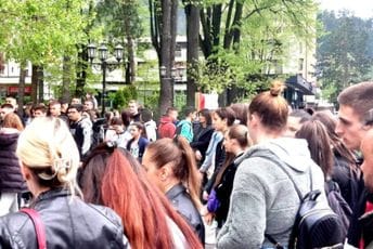 Mladi Bijelog Polja odali poštu žrtvama krvavog masakra u Beogradu Mladi Bijelog Polja odali poštu žrtvama krvavog masakra u Beogradu