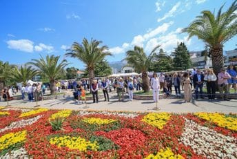 "Još ne sviće rujna zora" u spomen stradalima u Srbiji "Još ne sviće rujna zora" u spomen stradalima u Srbiji