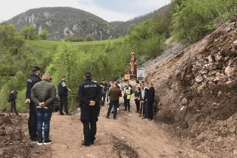 Mještani Bijedića neće kamenolom: "Devastirao bi prostor, ljudi bi otišli" Mještani Bijedića neće kamenolom: "Devastirao bi prostor, ljudi bi otišli"