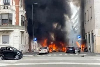 Eksplozija u centru Milana: Jedna osoba povrijeđena, gori više vozila Eksplozija u centru Milana: Jedna osoba povrijeđena, gori više vozila