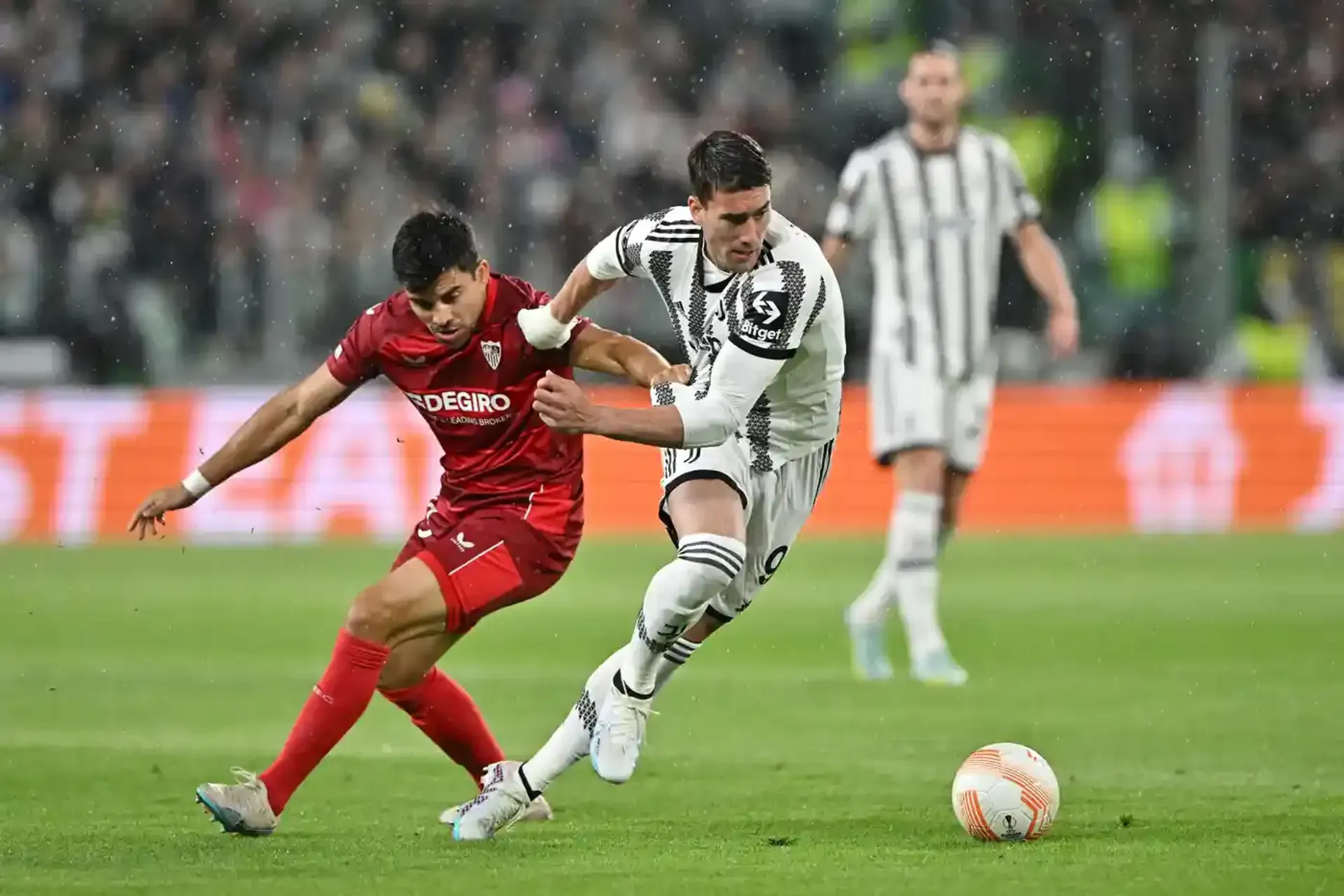 Fotografija 1: Roma u Njemačku ide sa golom prednosti, Juventus u 97. minutu do remija