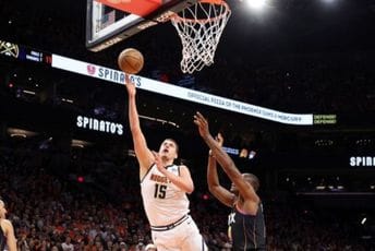 Jokić tripl-dablom odveo Denver u finale Zapada, Tejtum sjajnim izdanjem u finišu donio Bostonu majstoricu Jokić tripl-dablom odveo Denver u finale Zapada, Tejtum sjajnim izdanjem u finišu donio Bostonu majstoricu