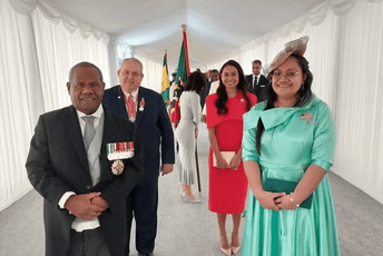 Ministar Papue Nove Gvineje dao ostavku zbog luksuznog putovanja na krunisanje Čarlsa III Ministar Papue Nove Gvineje dao ostavku zbog luksuznog putovanja na krunisanje Čarlsa III