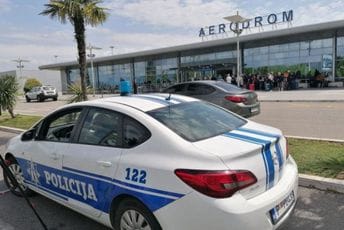 Aerodromi u Podgorici i Tivtu dobili prijeteće poruke iz inostranstva Jutros ispred Aerodroma Podgorica