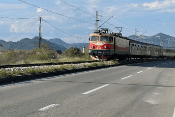 Zbog dojave o bombi stali vozovi na relaciji Bar – Podgorica