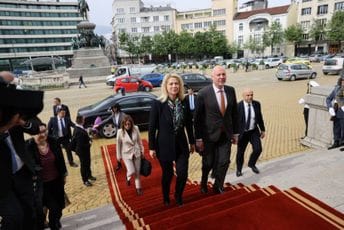 Dobri odnosi Crne Gore i Bugarske ostaju za primjer ostalim balkanskim državama Dobri odnosi Crne Gore i Bugarske ostaju za primjer ostalim balkanskim državama