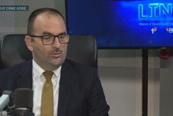 Dobardžić: Aerodromi ne blokiraju Air Montenegro, bilježimo rekordne brojke Dobardžić: Aerodromi ne blokiraju Air Montenegro, bilježimo rekordne brojke