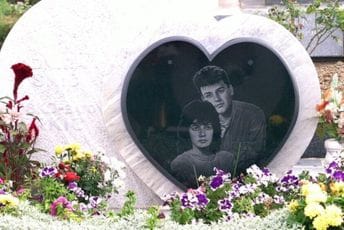 Sarajevski Romeo i Julija: Trideset godina od ubistva Admire i Boška Sarajevski Romeo i Julija: Trideset godina od ubistva Admire i Boška