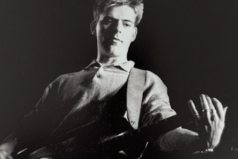 Nakon teške bolesti: Preminuo basista benda The Smiths Nakon teške bolesti: Preminuo basista benda The Smiths